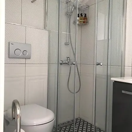 Spacious With Sea View In