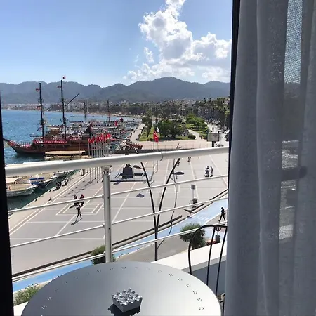 Apartmán Spacious With Sea View In